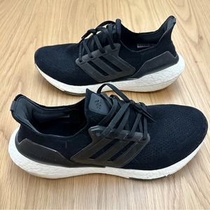 Adidas Ultraboost 21 size 11.5